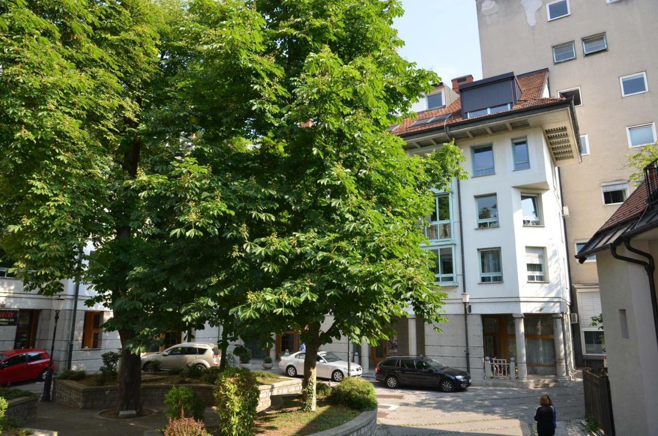 I Design Studio Ljubljana Kültér fotó